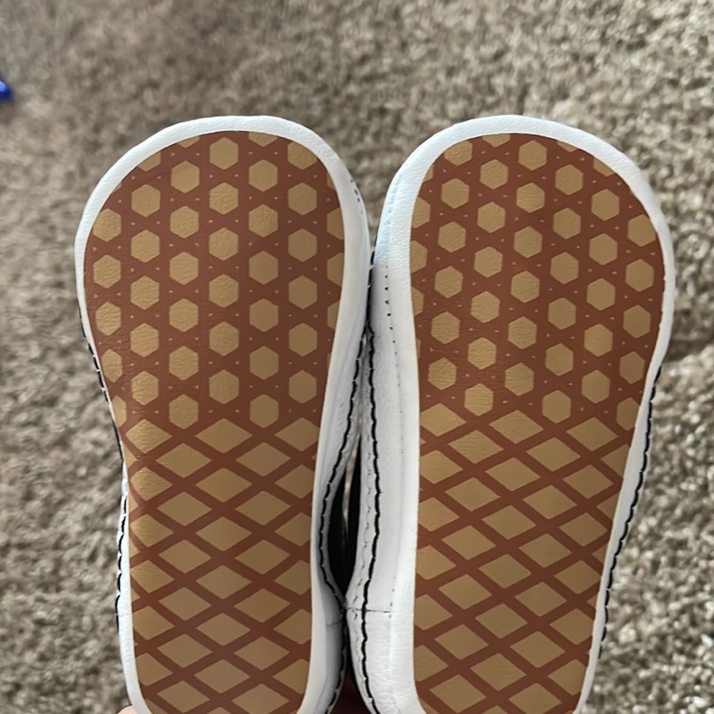 Infant Vans - Picture 3 of 3